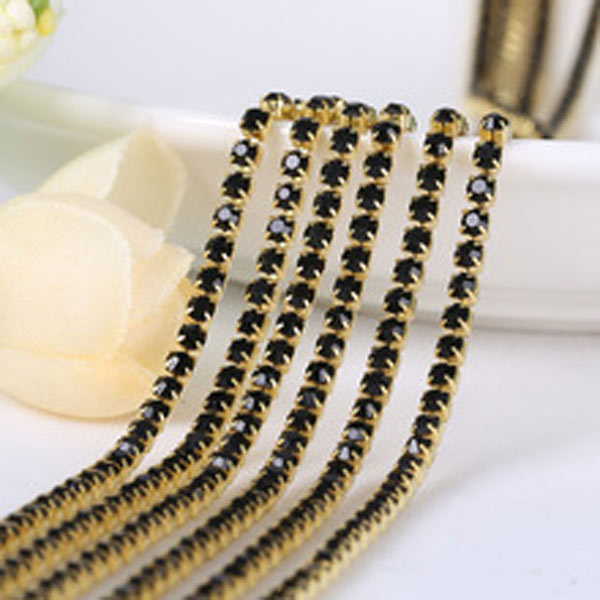 Gold bottom Black color rhinestone