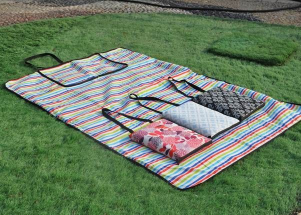 High quality factory outdoor folding picnic mat