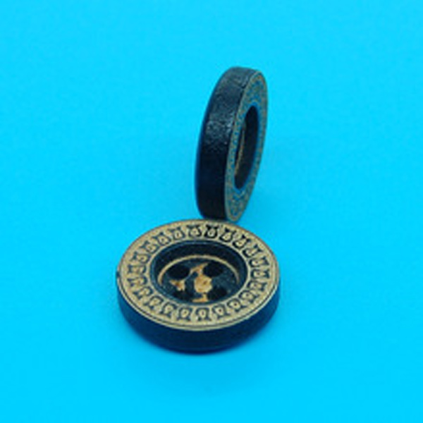 Wooden wood buttons