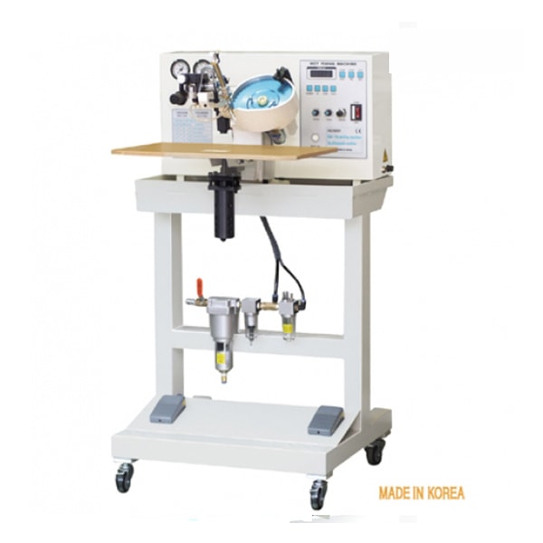  Rhinestone Attaching Machine